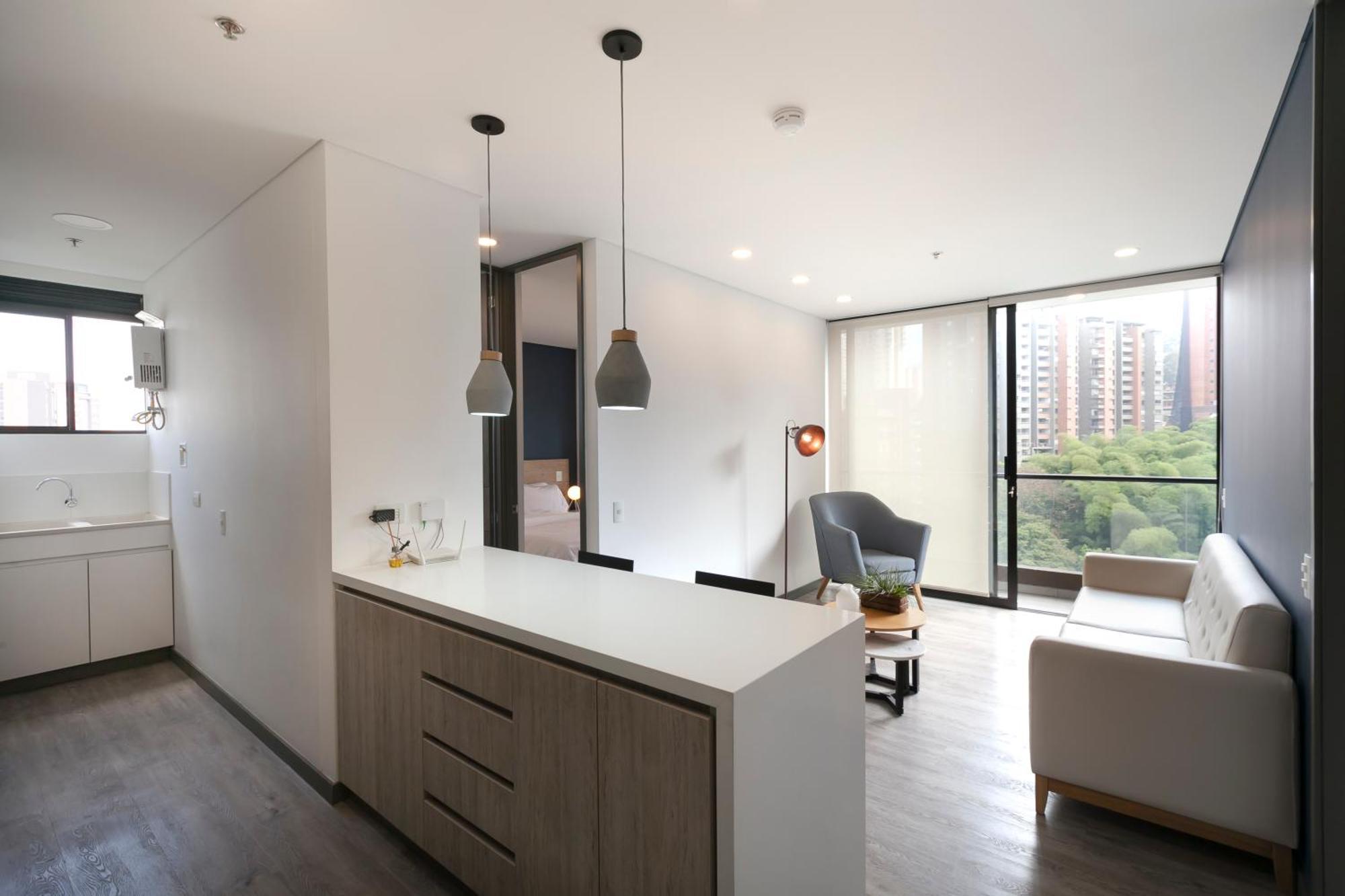 Apartment Class De De Lujo El Poblado. Excelente Ubicacion